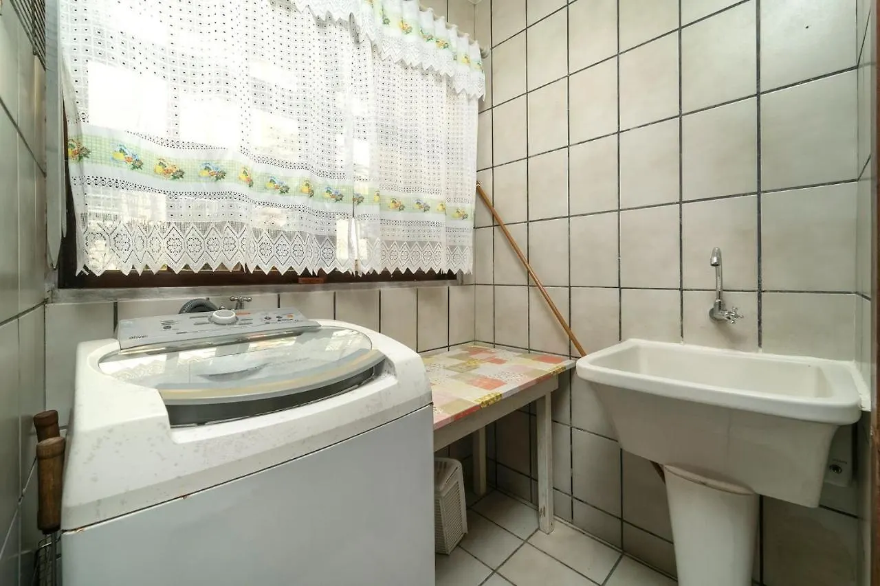 Aluguel Casa 3 Quartos Bombinhas Sc 0*,  ברזיל